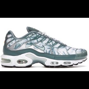 Nike Air Max Plus Palm Trees Green